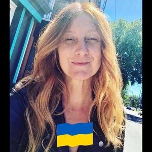 Meet your Posher, Esther